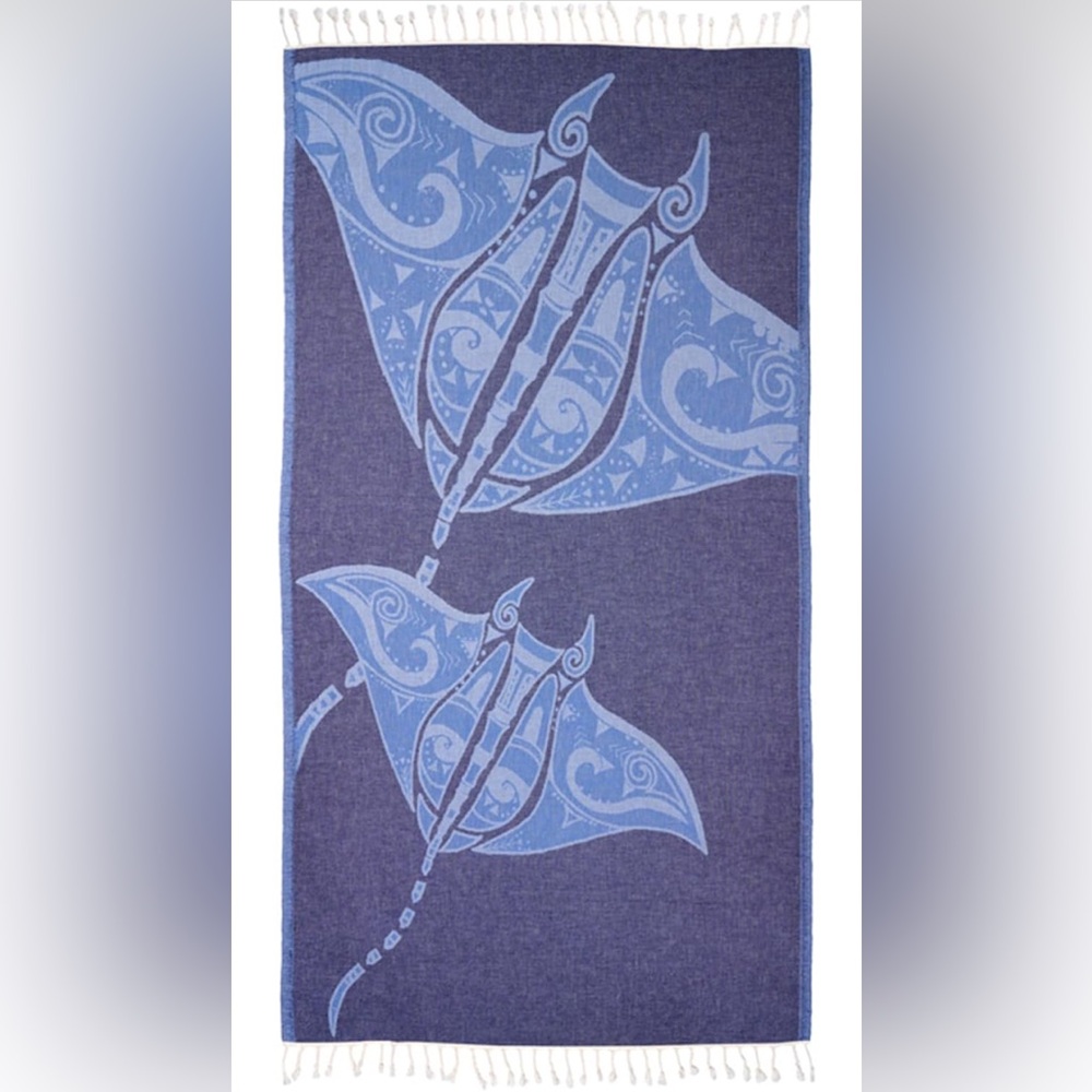 Elegant Blue Stingray Beach Towel -can be use as a scarf Turkish Cotton